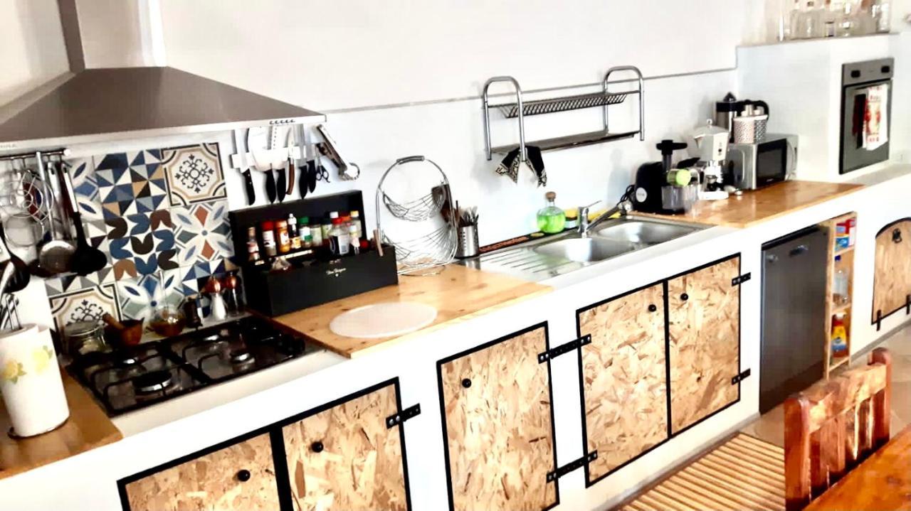 Appartement La Maison Blanche à Iglesias Extérieur photo